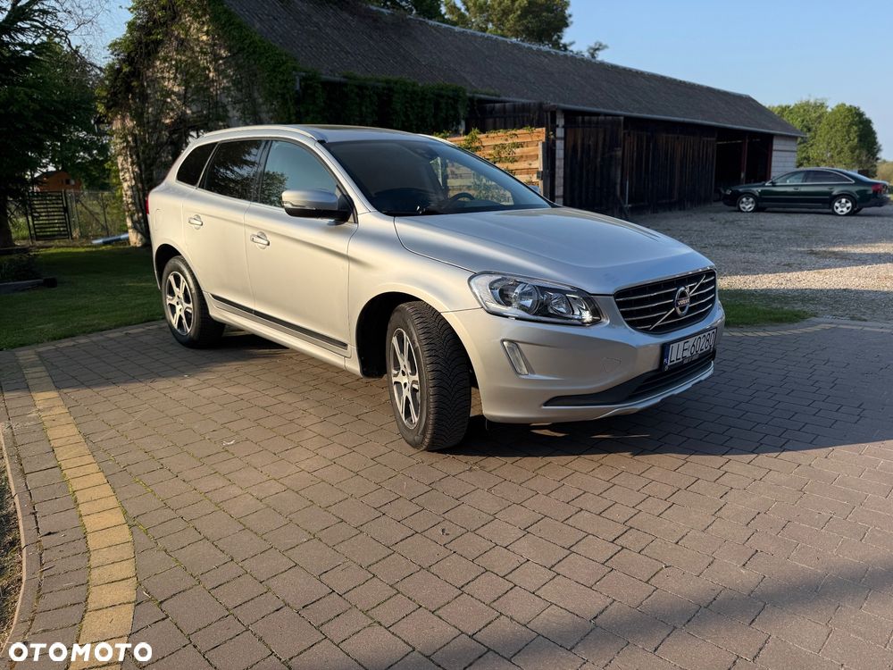 Volvo XC 60 T6 AWD Momentum - 14