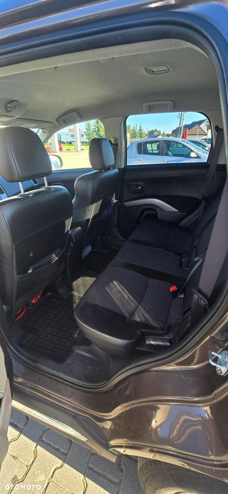 Mitsubishi Outlander 2.0 Intense + 2WD EU5 - 8