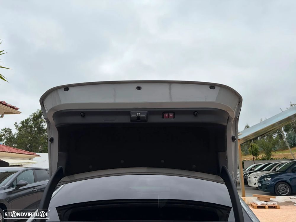 Mercedes-Benz EQE 300 AMG Line - 14
