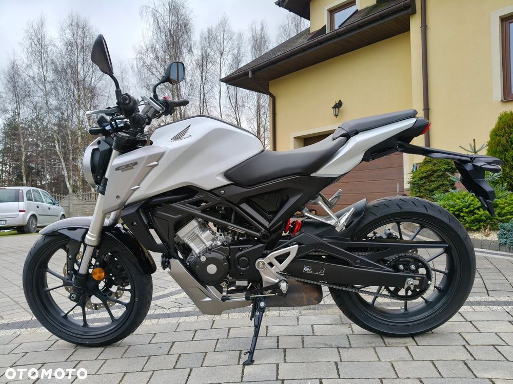 Honda CB - 2