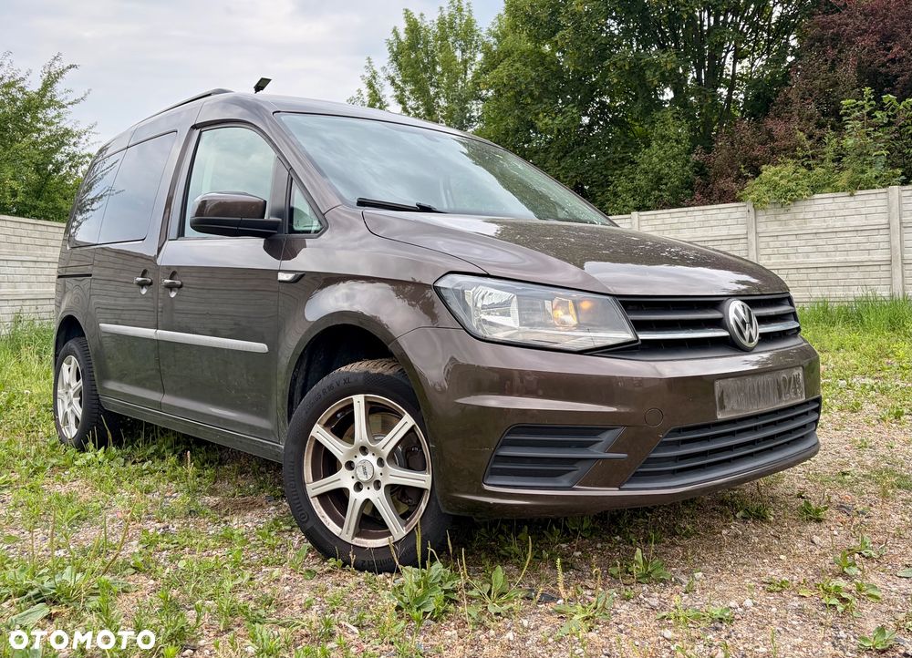 Volkswagen Caddy 1.4 TSI Highline DSG - 20
