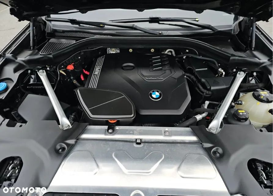 BMW X3 xDrive30i GPF Luxury Line - 11