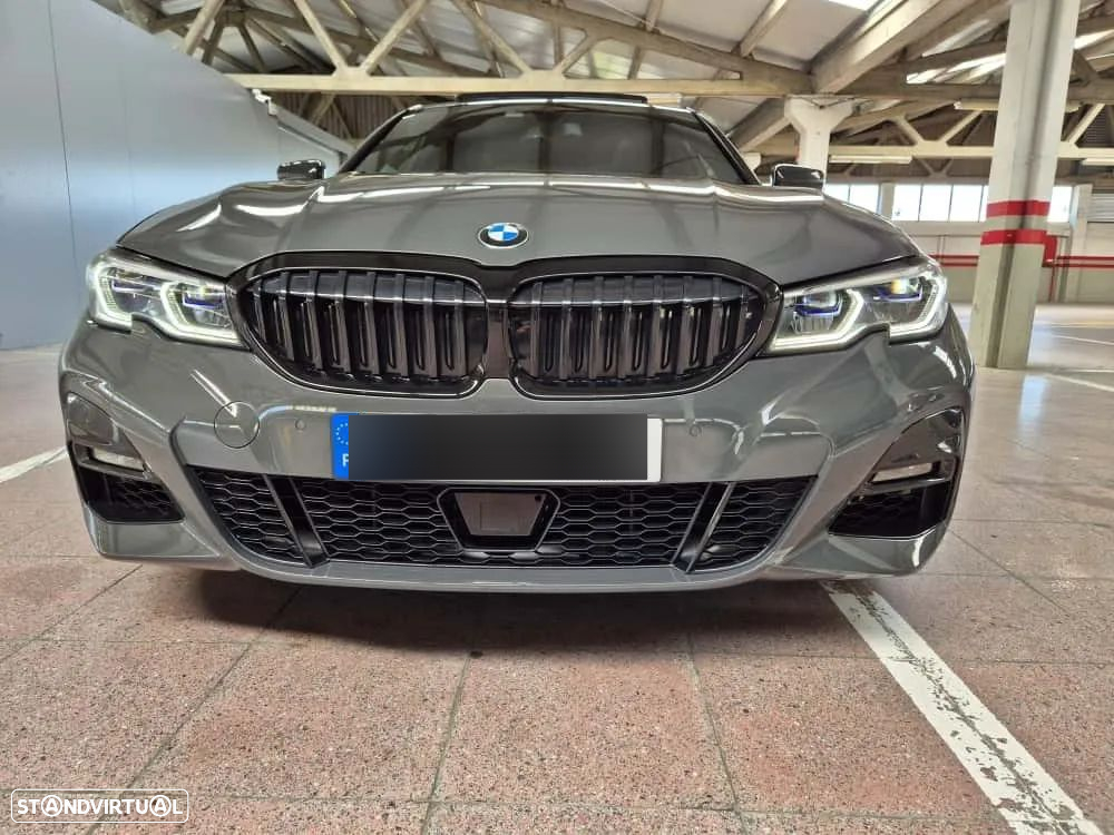 BMW 330 e Pack Desportivo M Pro Auto - 3