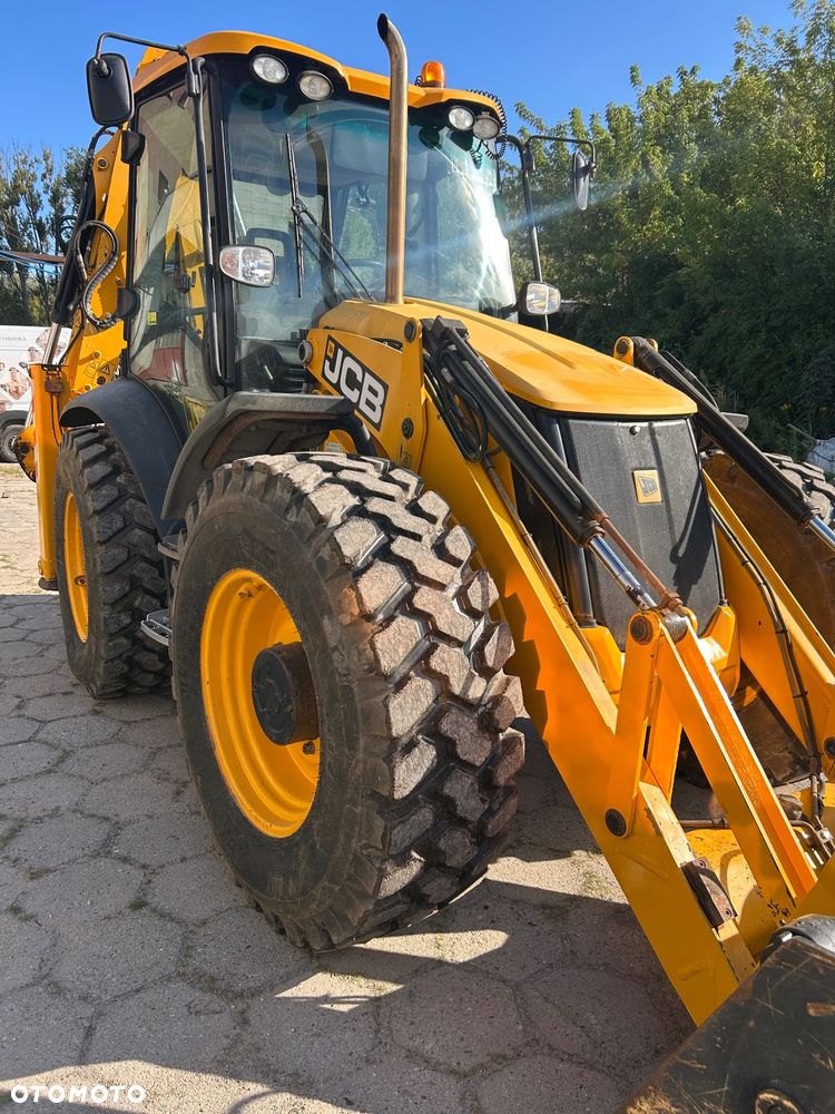 JCB 4 CX - 5