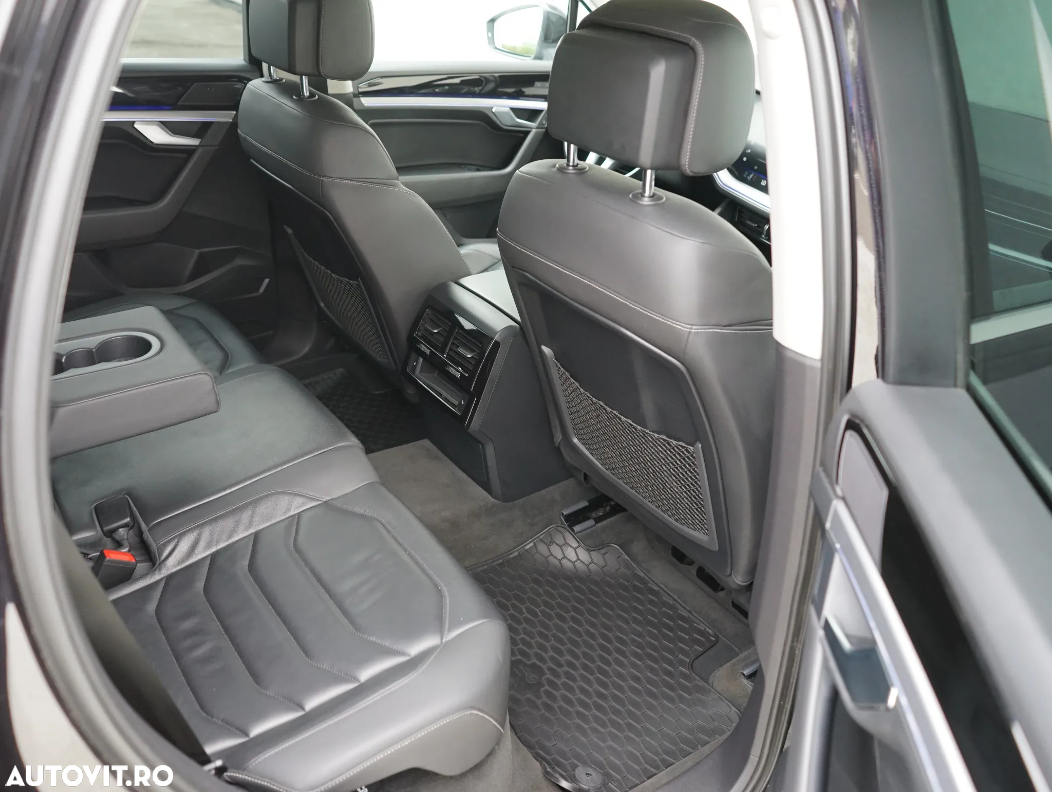 Volkswagen Touareg V6 TDI Elegance - 28