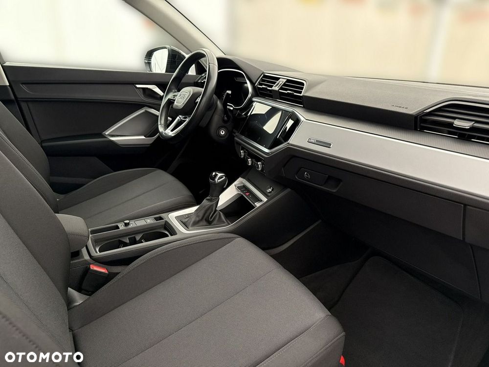 Audi Q3 - 23
