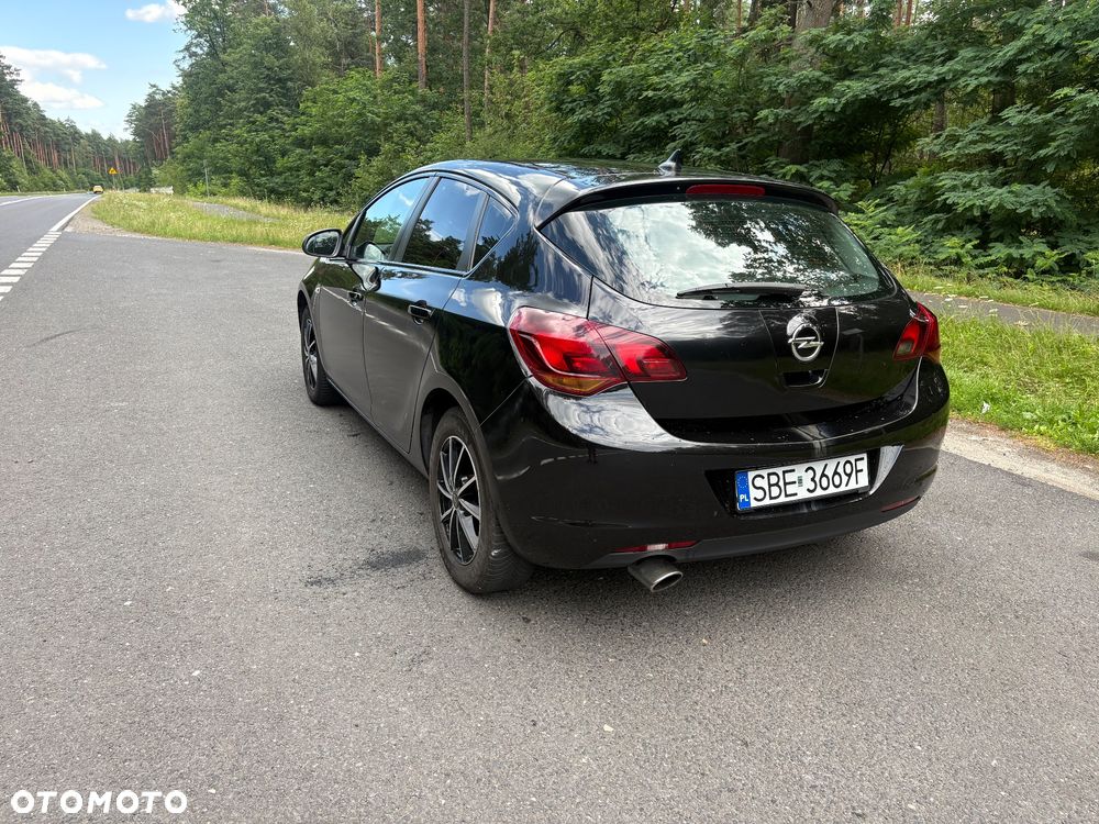 Opel Astra 1.4 T Sport - 4