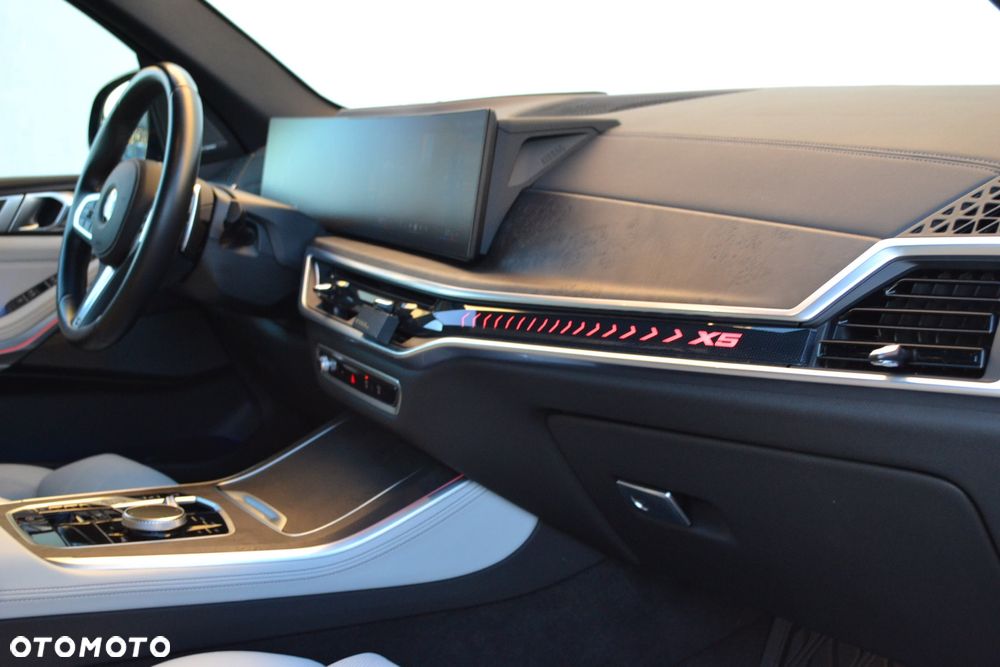 BMW X5 xDrive30d sport - 17