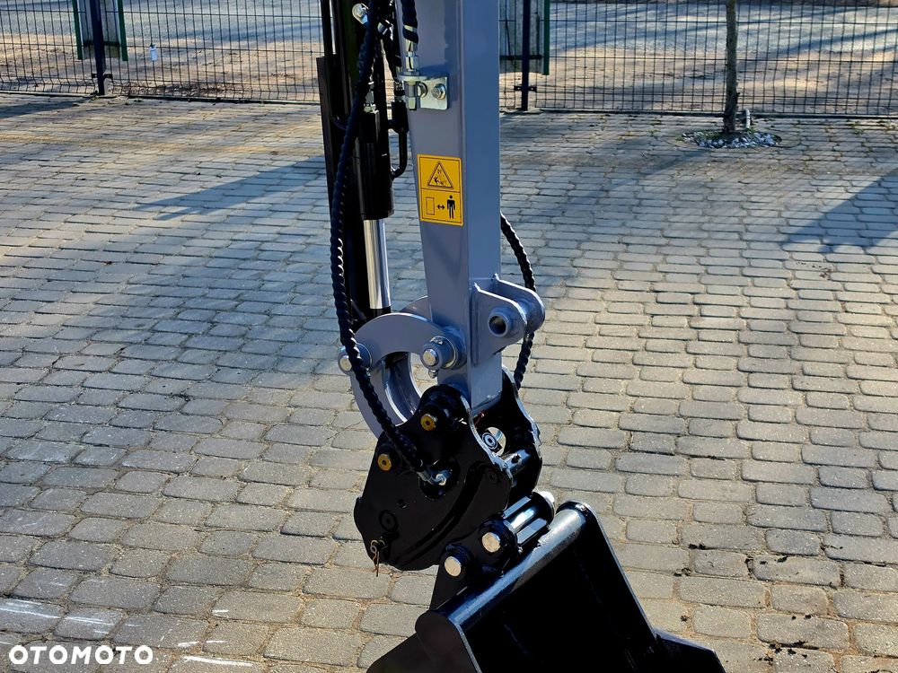 Inny Nowa minikoparka VORQ V18 - KUBOTA D722 , 3 łyżki w zestawie - 7