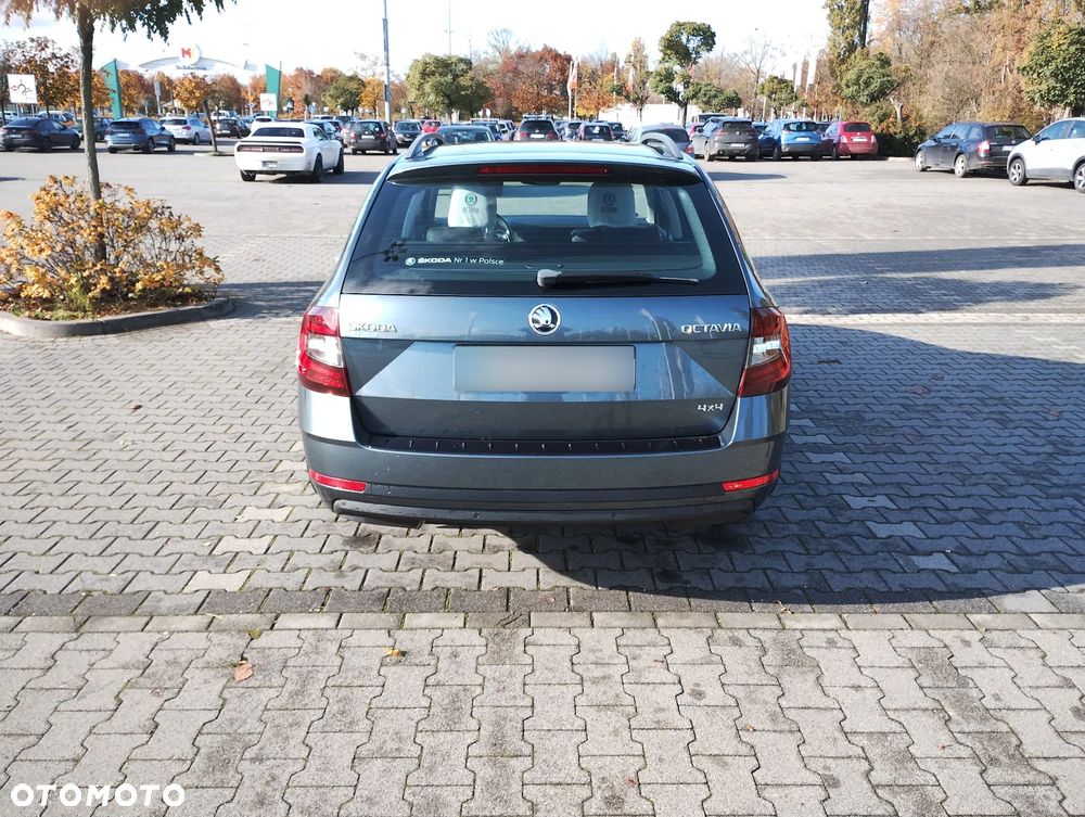 Skoda Octavia 2.0 TDI 4x4 Style - 5