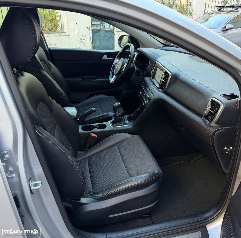 Kia Sportage 1.7 CRDi ISG TX - 18
