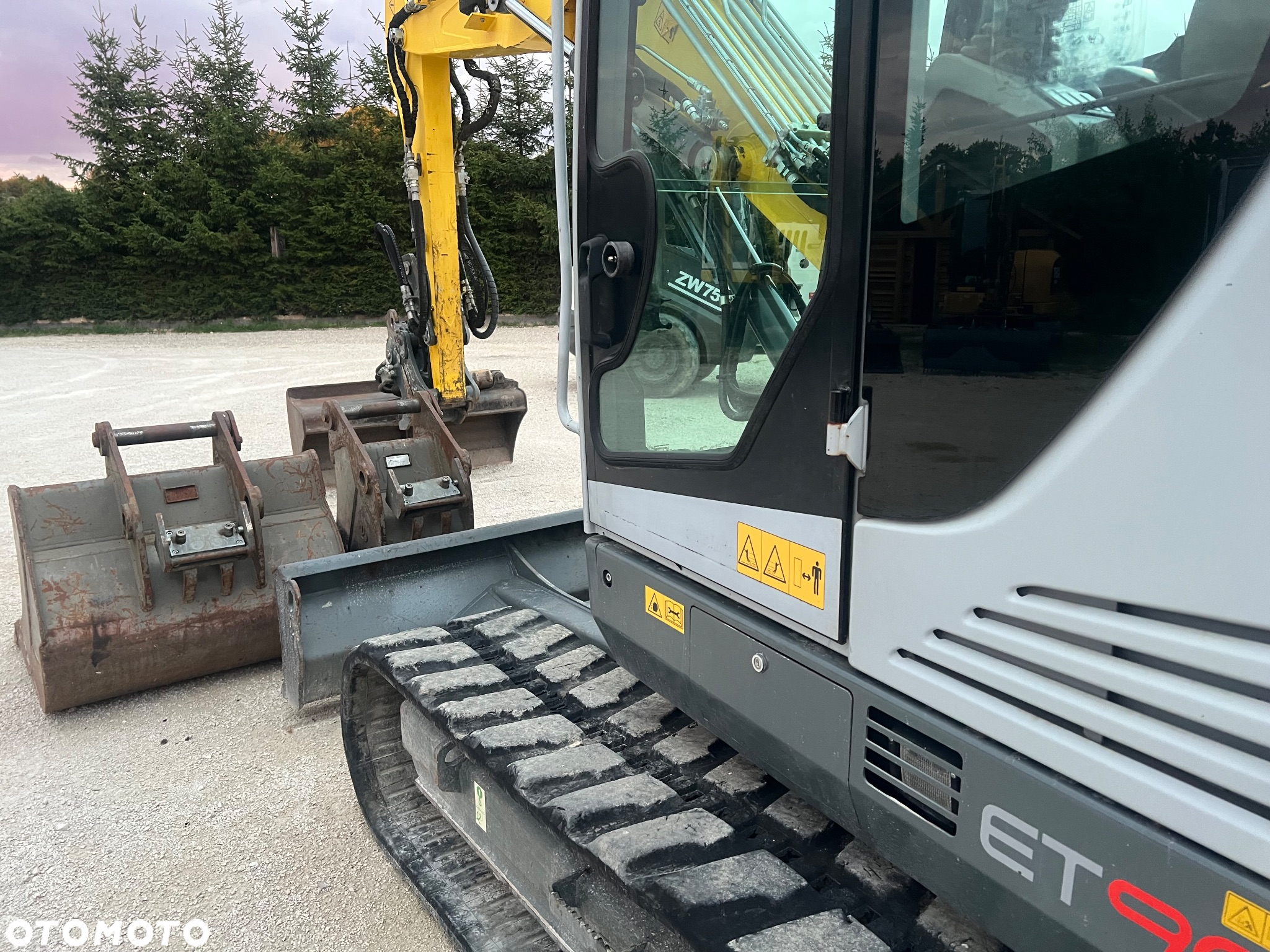 Wacker Neuson Koparka gąsienicowa 3xRAMIE łamane Wacker Neuson Et 90 KLIMA Deutz hydrozłącze hydrauliczne Liebherr SW33 LIKUFIX SWA33 + pilot auto hydrauliki 3 x łyżki org Liebherr 9 ton ET90 gumowe gasiennice 1 wł Cat 308 Jcb Yanmar atlas TEREX Liebherr złącze - 33