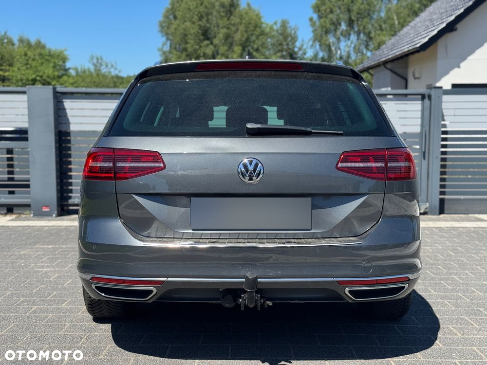 Volkswagen Passat 2.0 TDI BMT 4Mot Highline DSG - 12