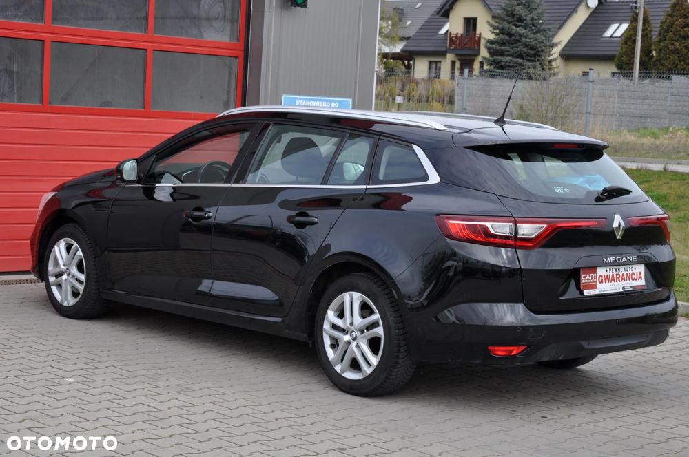 Renault Megane 1.6 SCe Life - 11