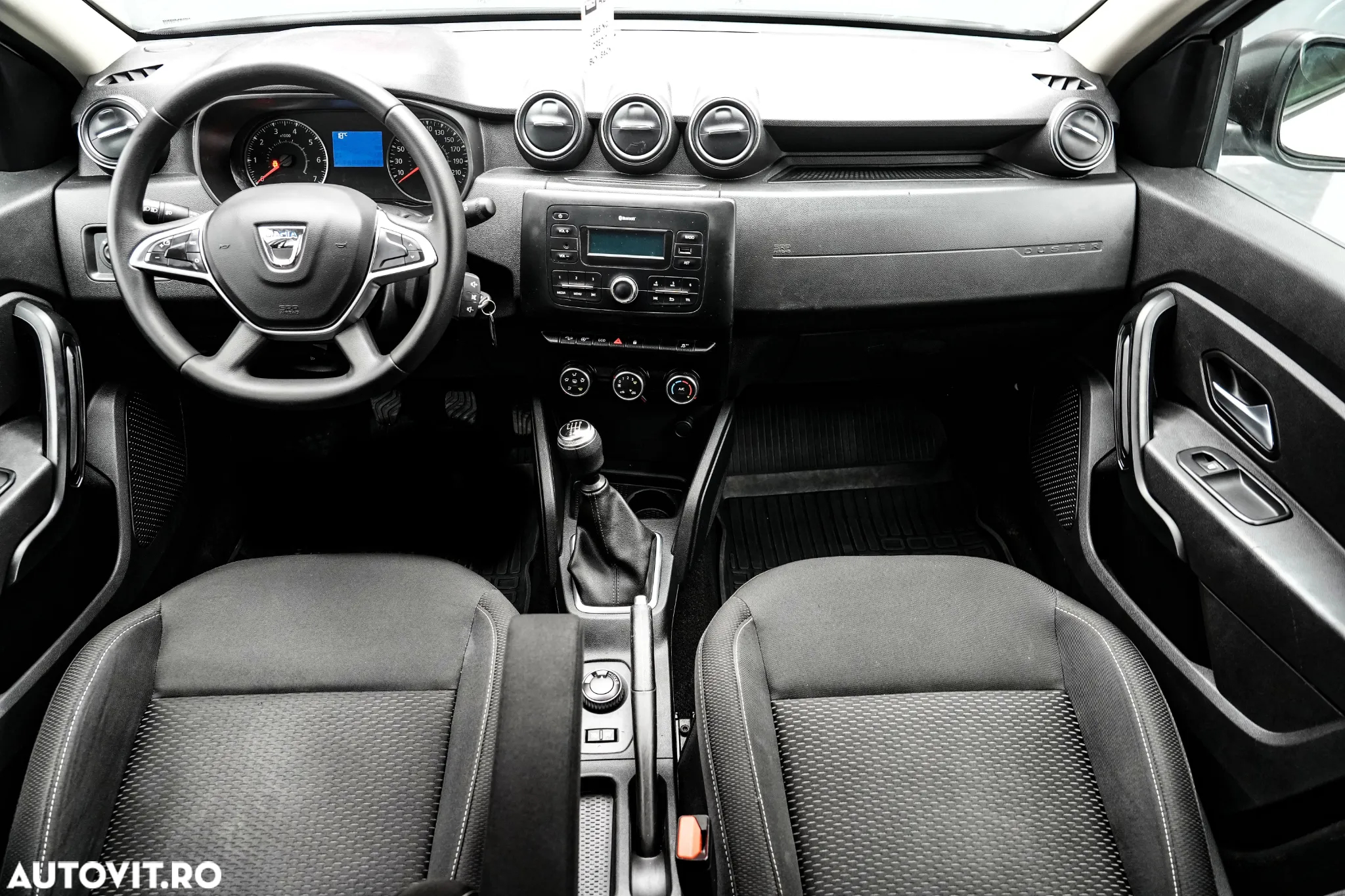 Dacia Duster 1.5 Blue dCi 4WD Essential - 8