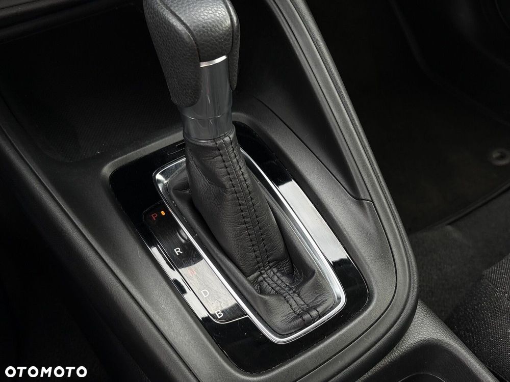 Honda HR-V 1.5 i-MMD Elegance CVT - 21