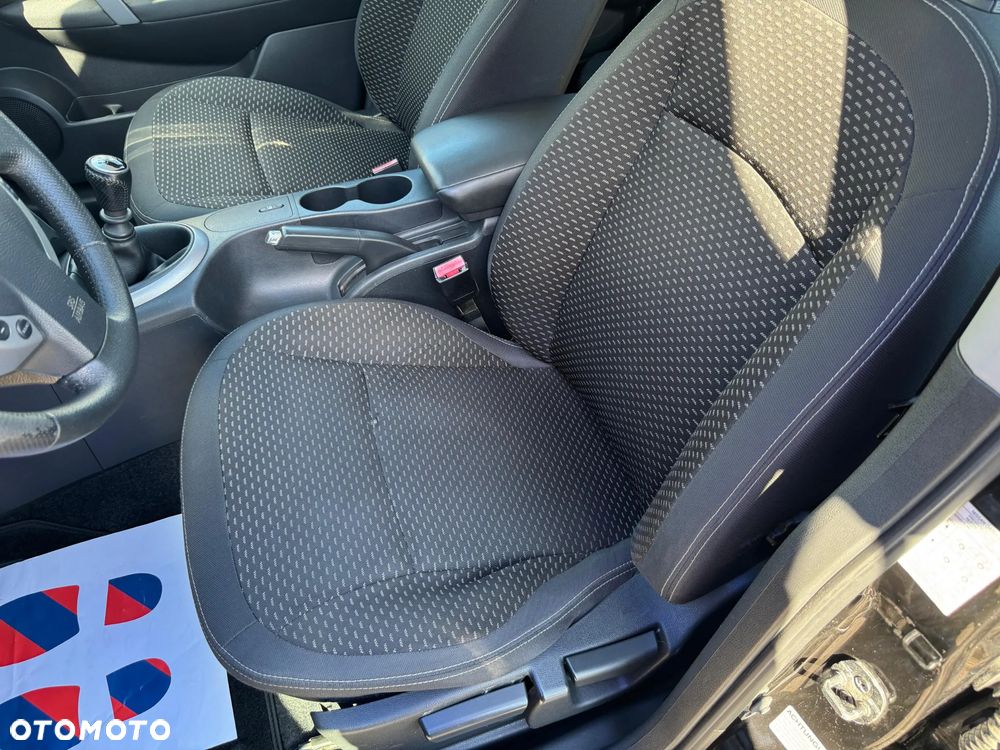 Nissan Qashqai - 18