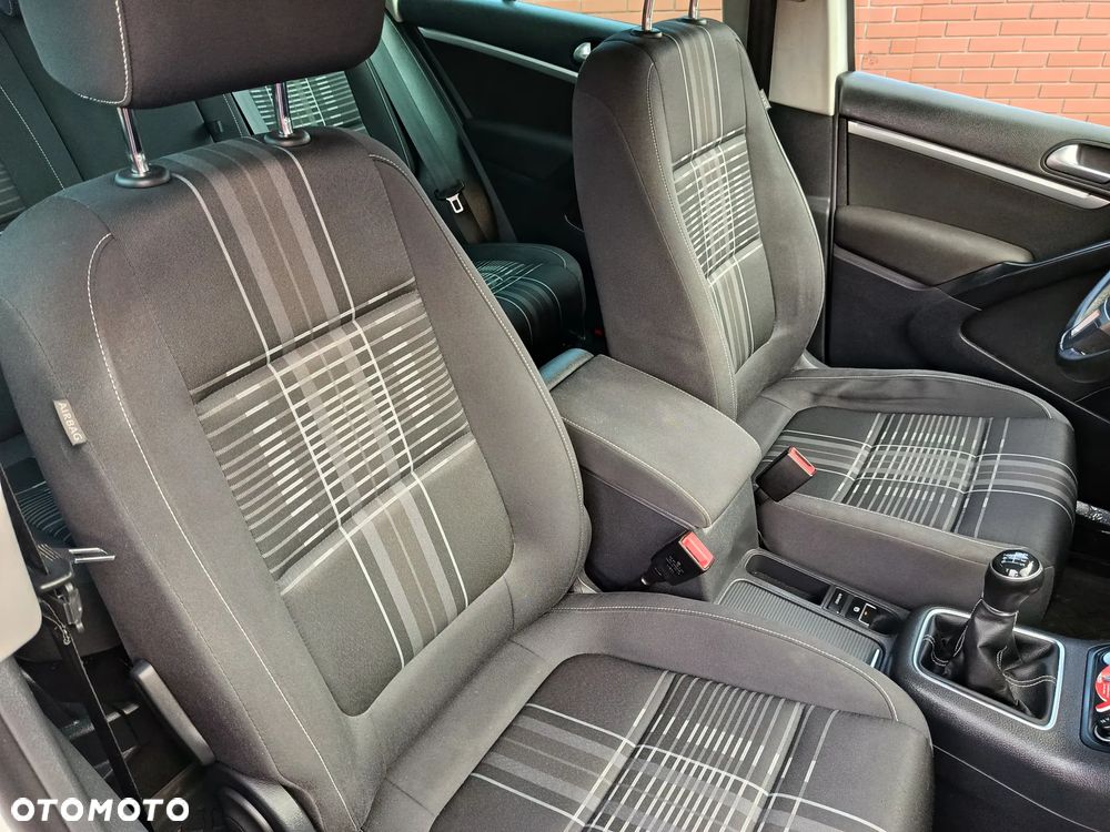 Volkswagen Tiguan 2.0 TDI Sport&Style - 9