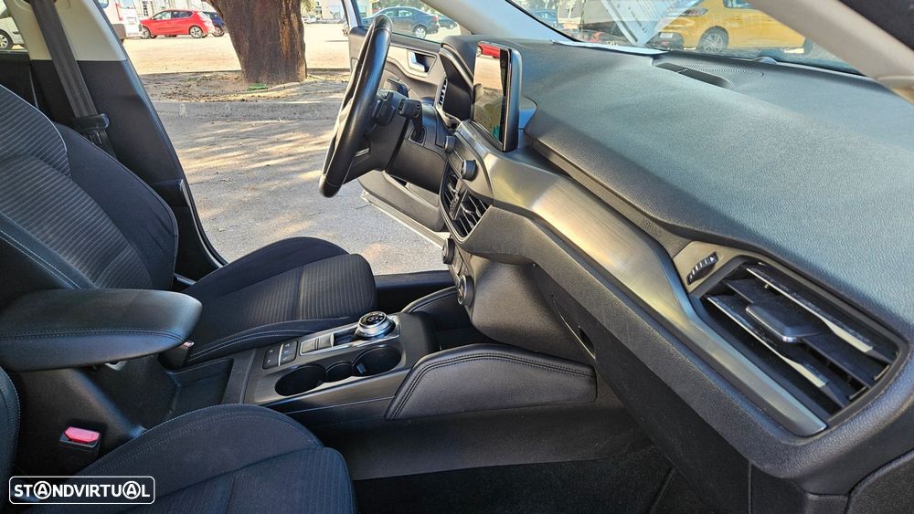 Ford Focus SW 1.0 SCTi Titanium Aut. - 40