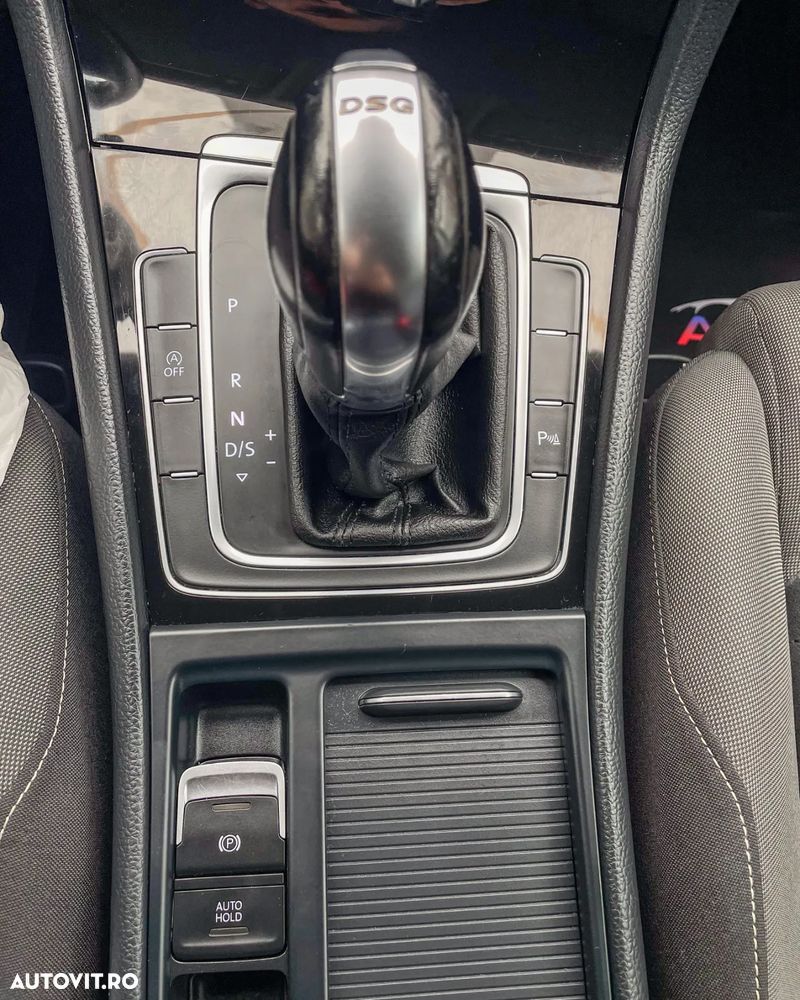 Volkswagen Golf 1.4 TSI ACT BlueMotion Technology DSG Highline - 11