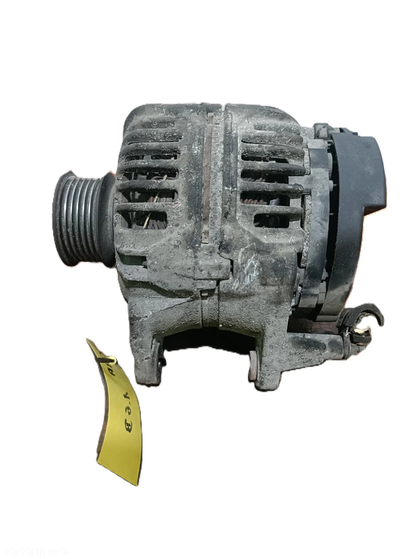 VOLKSWAGEN BORA 99-06 1,6 B ALTERNATOR BOSCH 028903028D * - 2