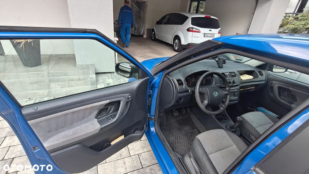 Skoda Fabia 1.2 HTP - 4