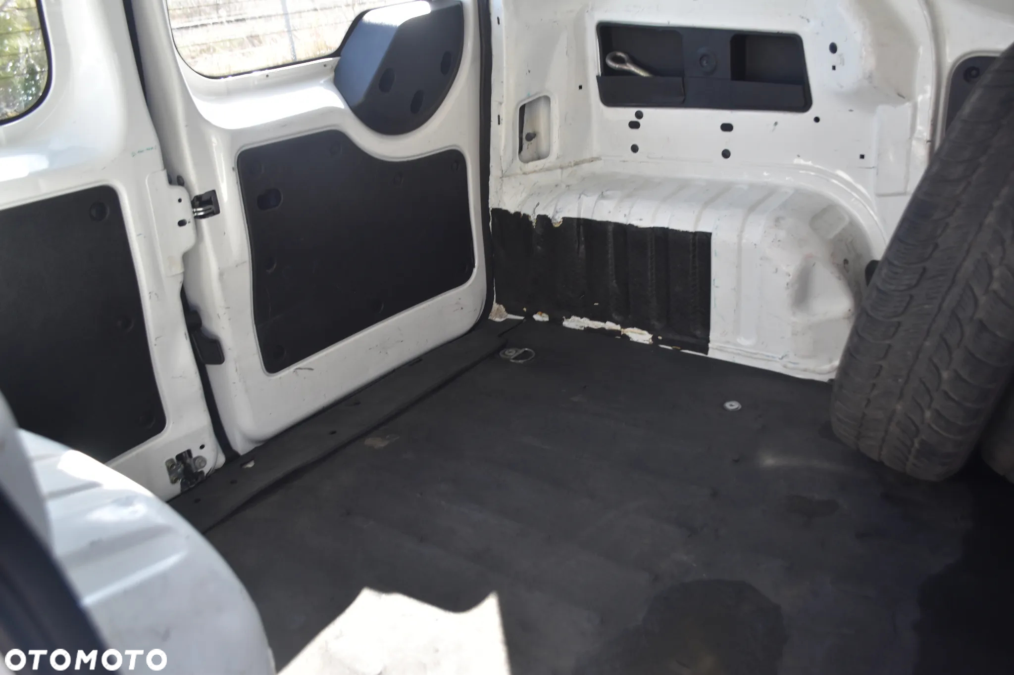 Fiat FIORINO - 13