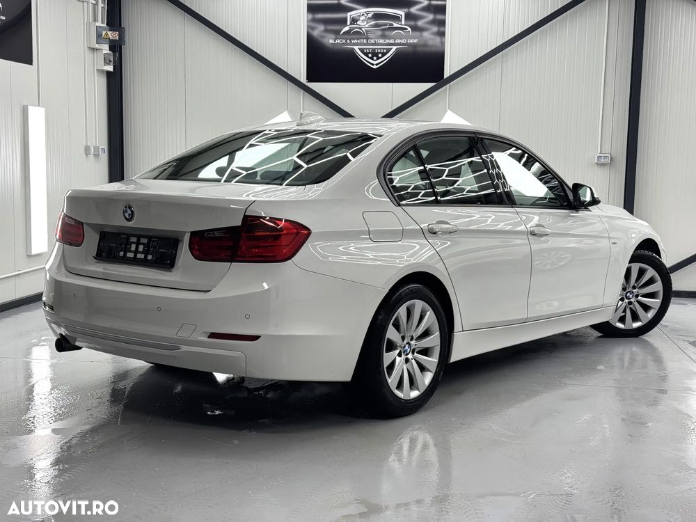 BMW Seria 3 320d Aut. Modern Line - 13