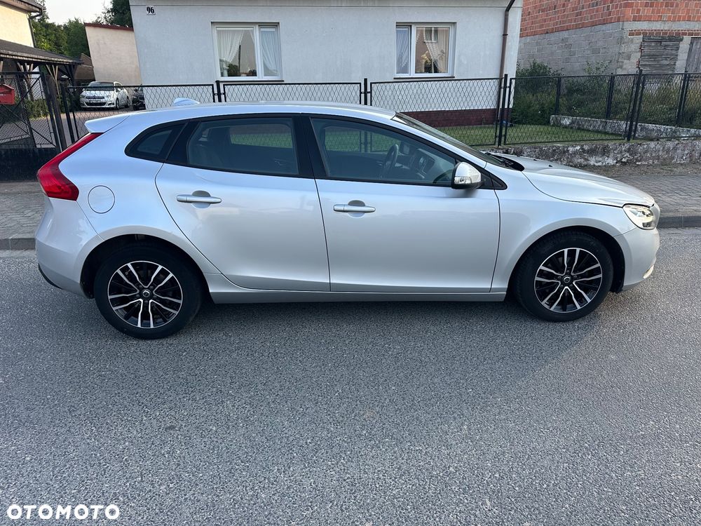 Volvo V40 - 12