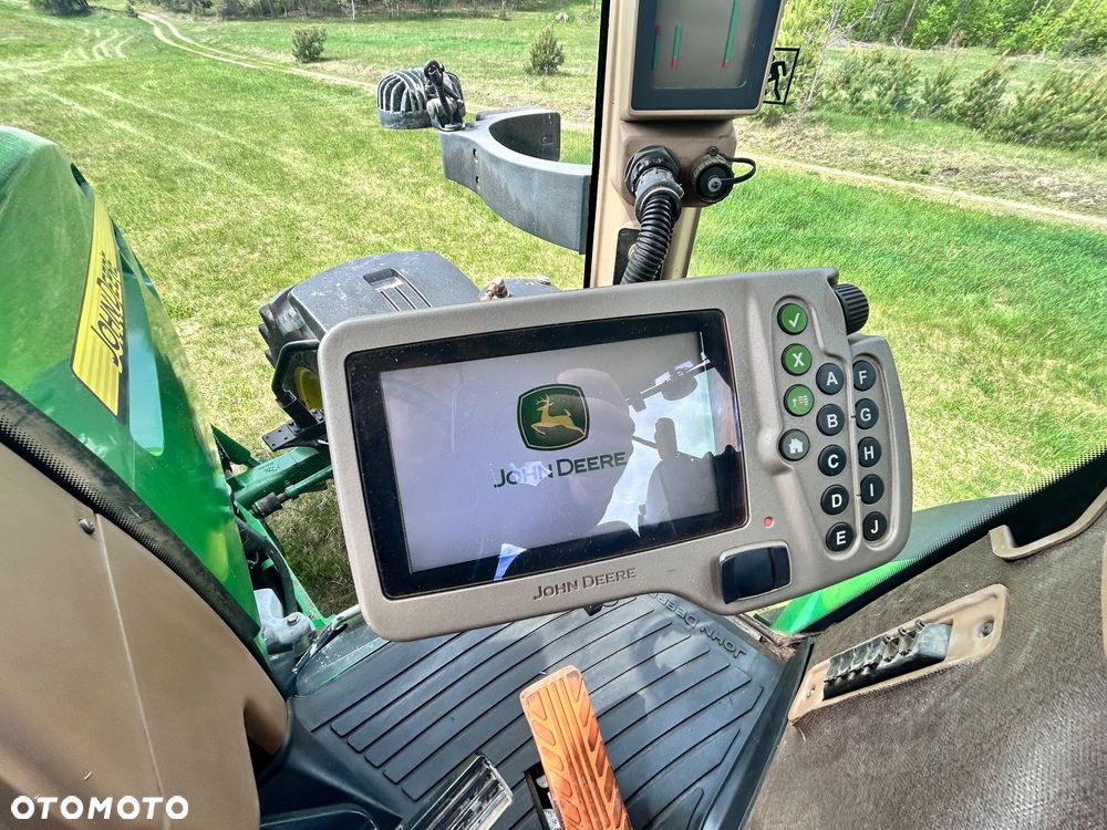 John Deere - 9