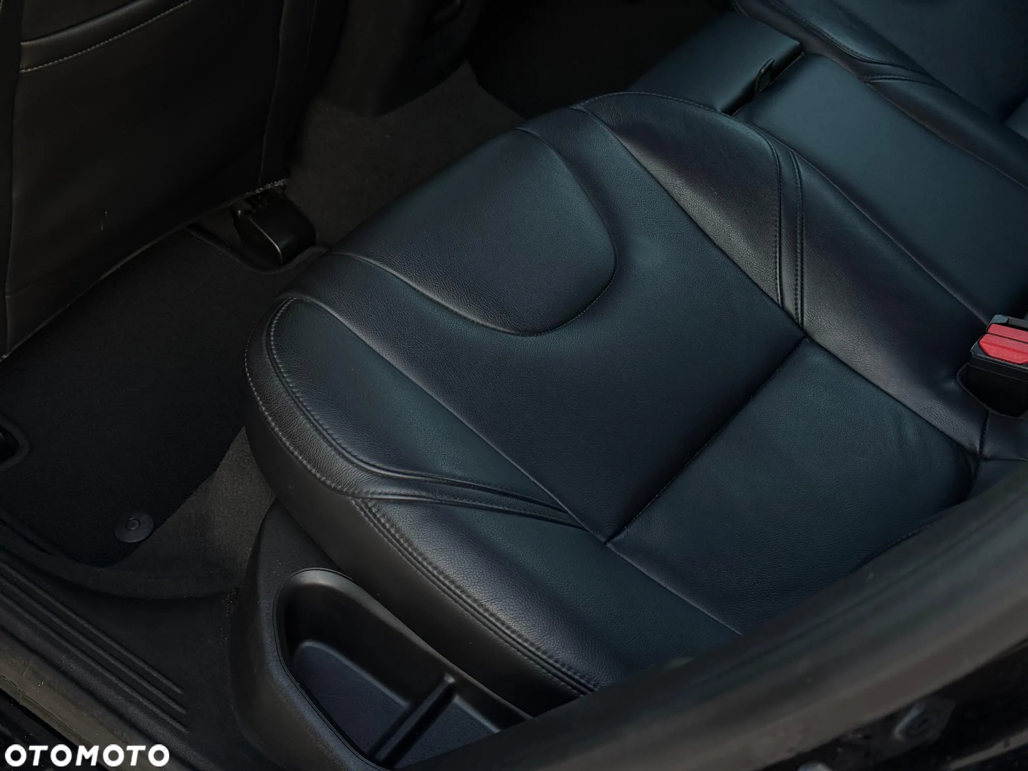Volvo V40 D4 Drive-E Summum - 19