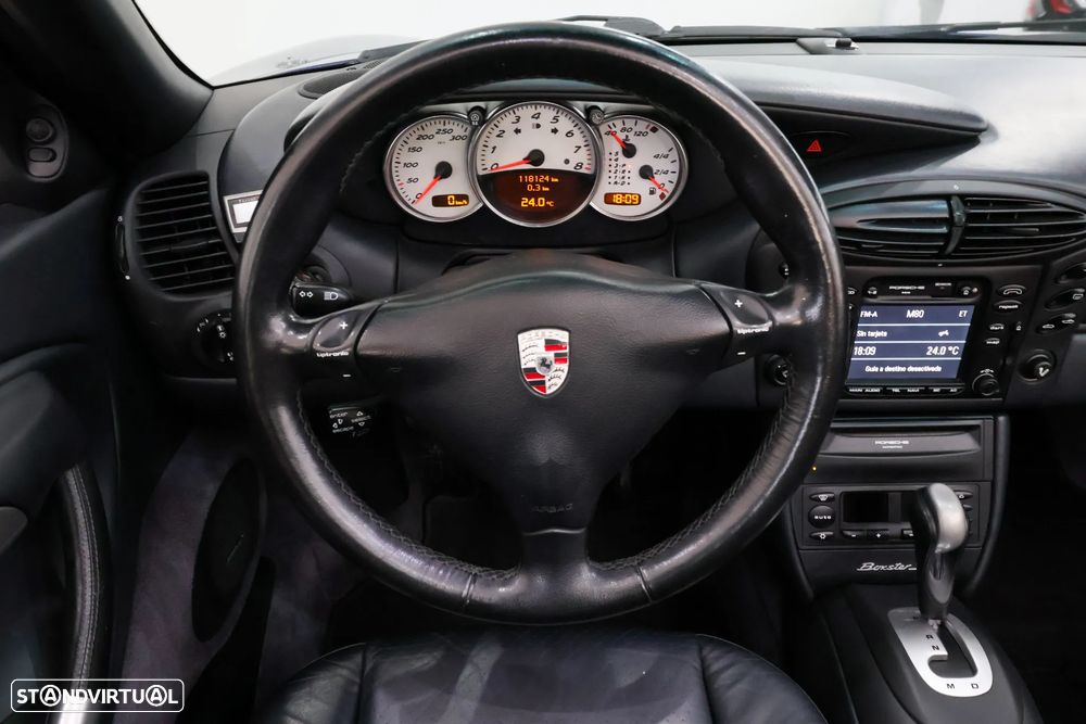 Porsche Boxster - 11