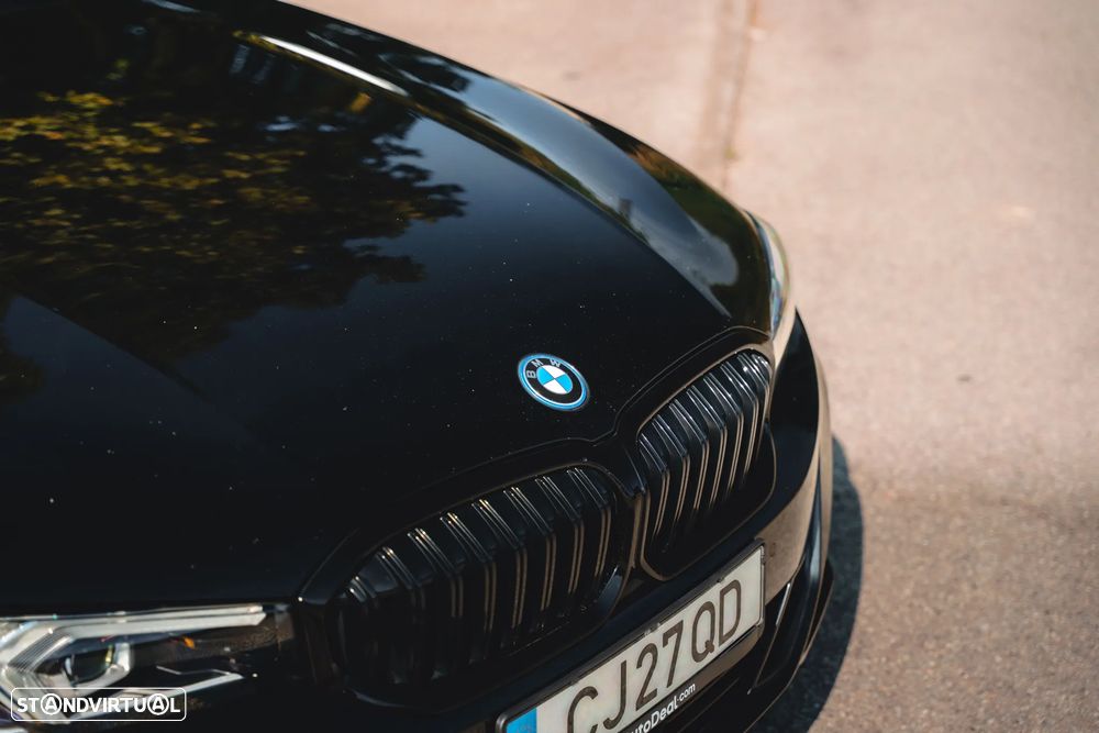 BMW 330 e Aut. - 5