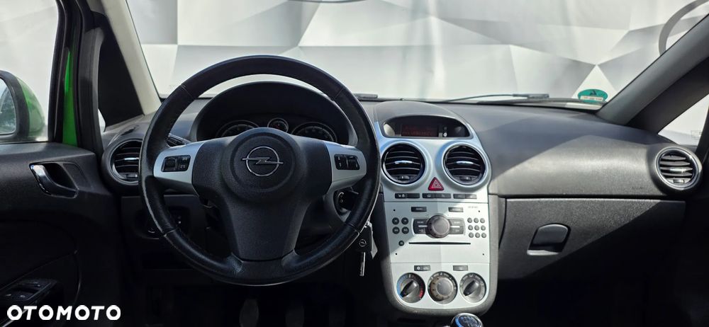 Opel Corsa 1.4 16V 150 Jahre - 20