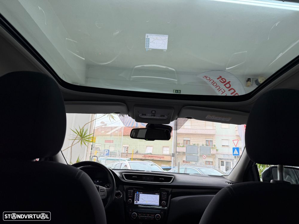 Nissan Qashqai 1.5 dCi DPF 360 - 10