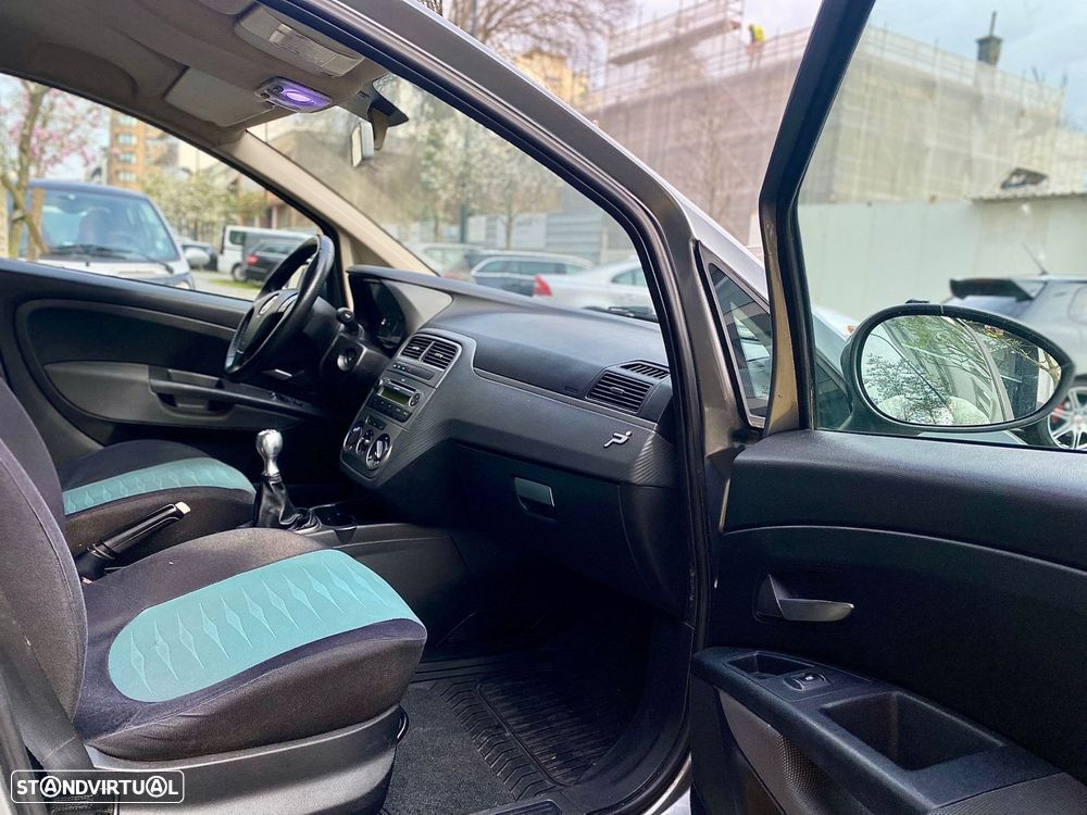 Fiat Grande Punto 1.3 M-Jet Active - 19