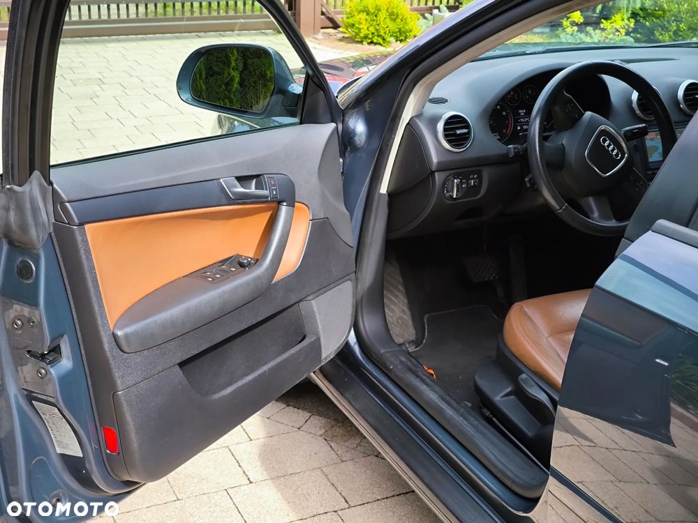 Audi A3 Sportback 1.4 TFSI S tronic Ambition - 19