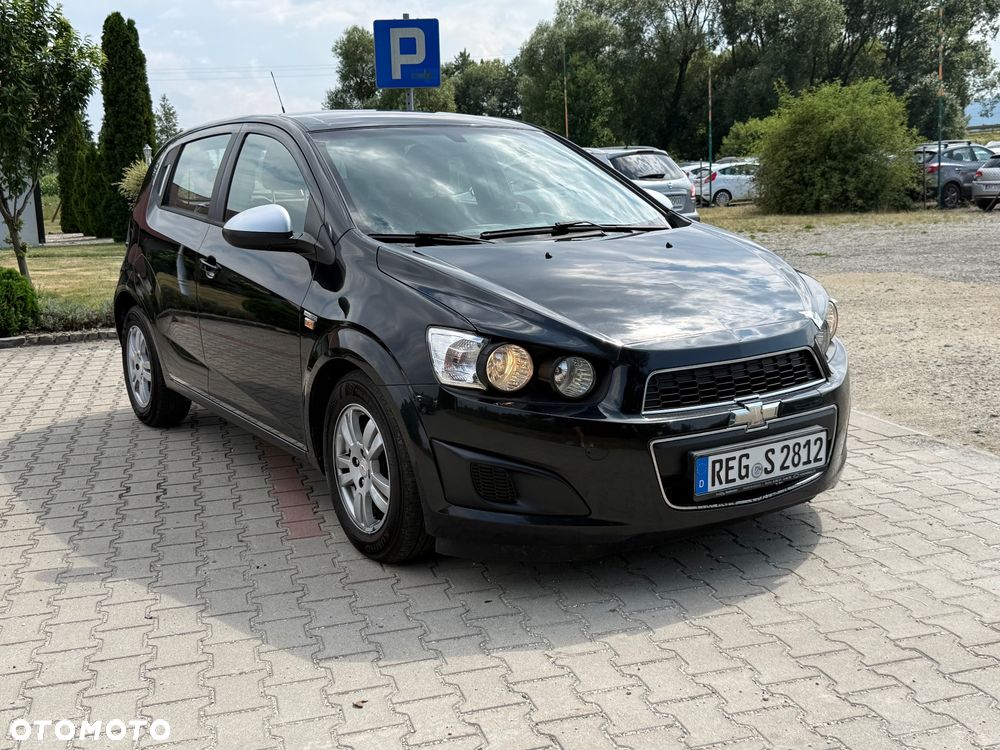 Chevrolet Aveo 1.4 16V LS - 2
