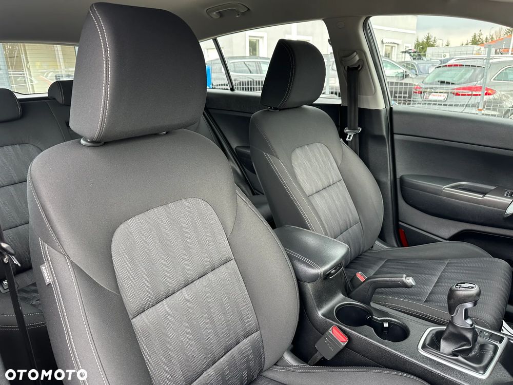 Kia Sportage 1.6 GDI L Business Line 2WD - 29