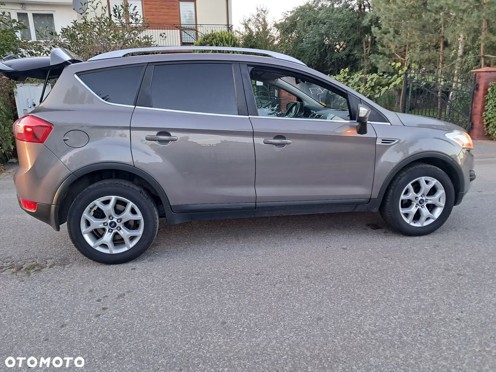 Ford Kuga 2.0 TDCi 4WD Trend - 4