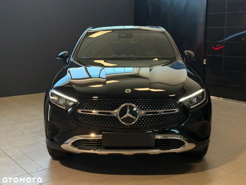 Mercedes-Benz GLC 200 d 4Matic 9G-TRONIC Avantgarde Advanced - 4
