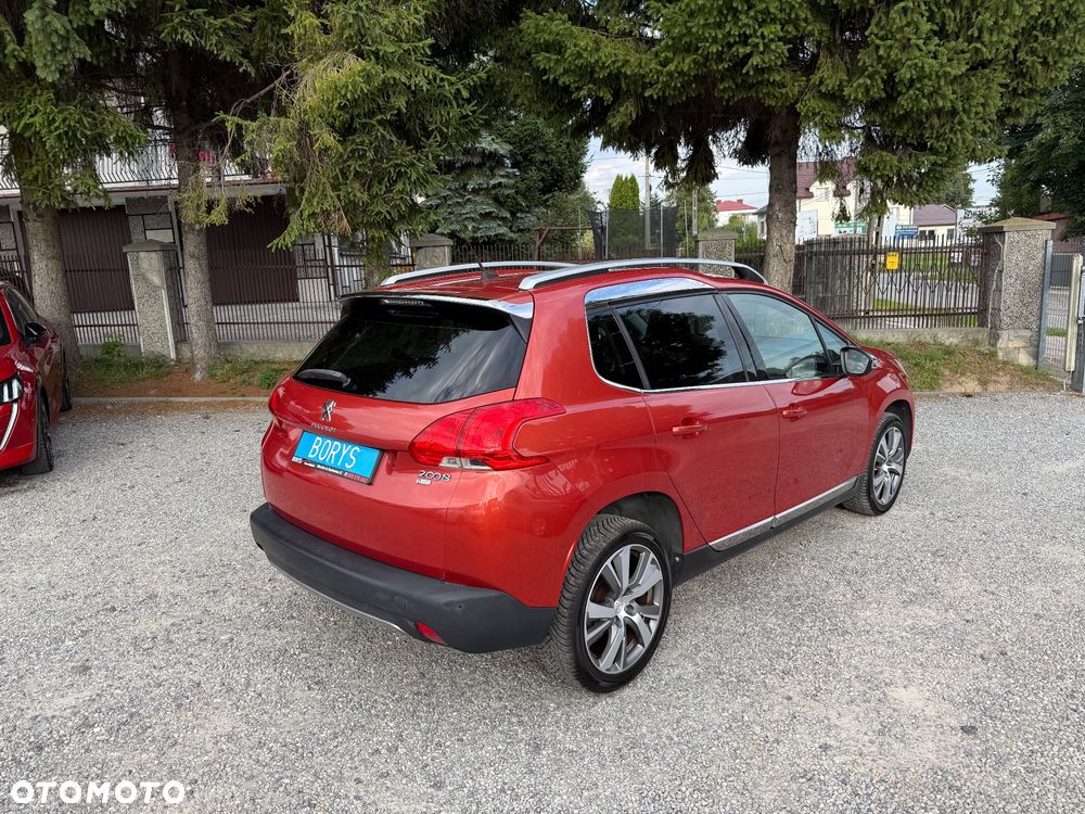 Peugeot 2008 1.6 e-HDi Allure S&S - 4