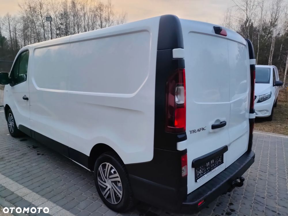 Renault TRAFIC  2016r 1,6 DCI 120KM BEZ ADBLUE L2H1LONG BRUTTO VAT 23% KLIMA - 7