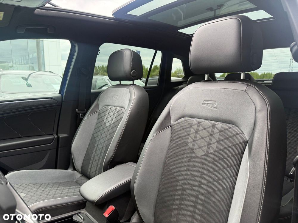 Volkswagen Tiguan - 12