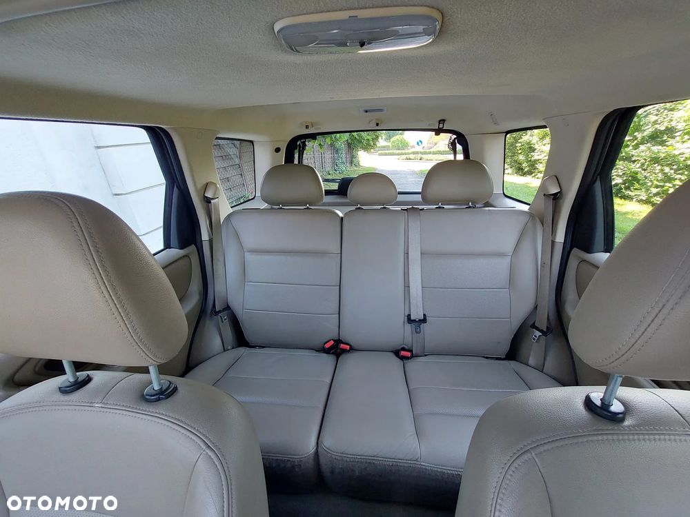 Ford Maverick 3.0 V6 Limited - 16