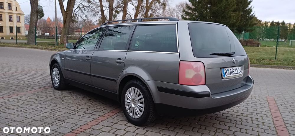 Volkswagen Passat 2.0 GL - 13
