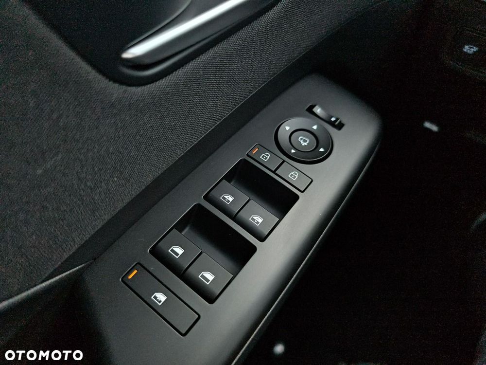 Hyundai Kona - 10