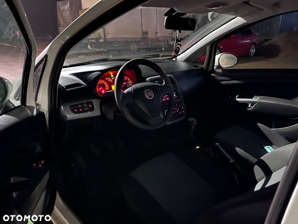 Fiat Punto - 4
