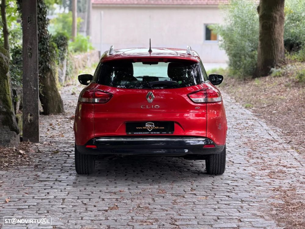 Renault Clio Sport Tourer - 45