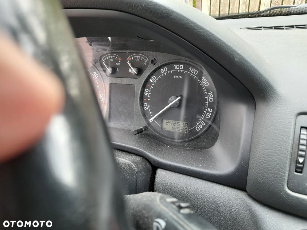 Skoda Octavia 1.9 TDI Elegance - 5